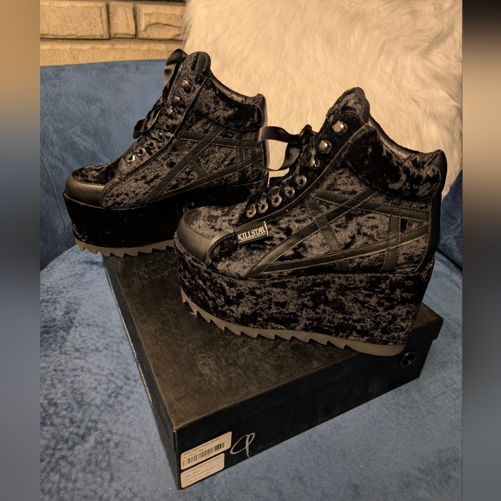 Brand new Killstar no Malice Crushed Velvet Platform Trainers Sneakers - Picture 7 of 12